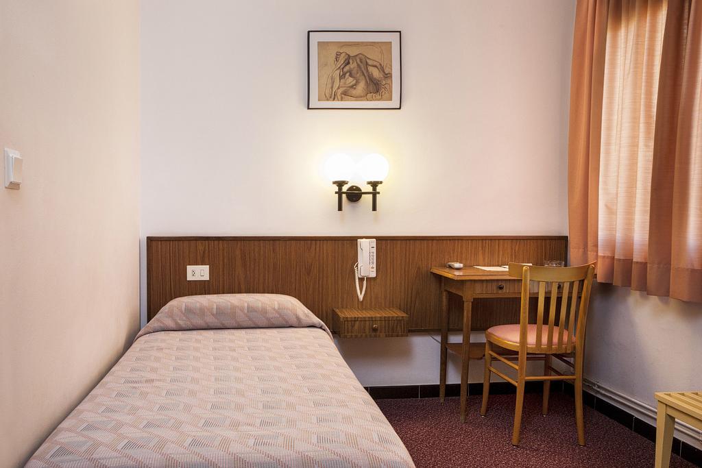 Hotel Emporium - Adults Only Castello  D'Empuries Exterior foto