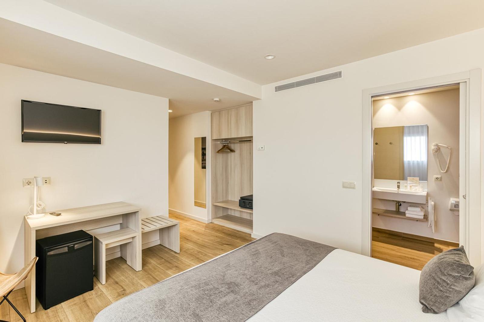 Hotel Emporium - Adults Only Castello  D'Empuries Exterior foto